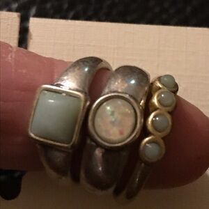 Lucky Brand - 3 Ring Set sz 7 semiprecious stone. Silver tone NWT